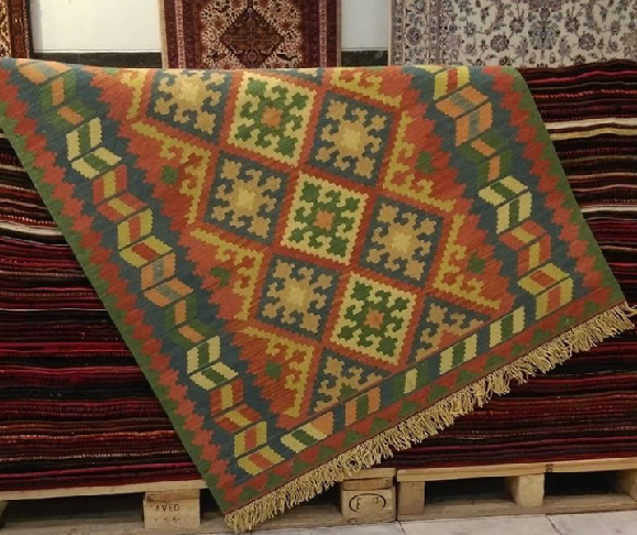 قیمت گلیم فرش کناره متری